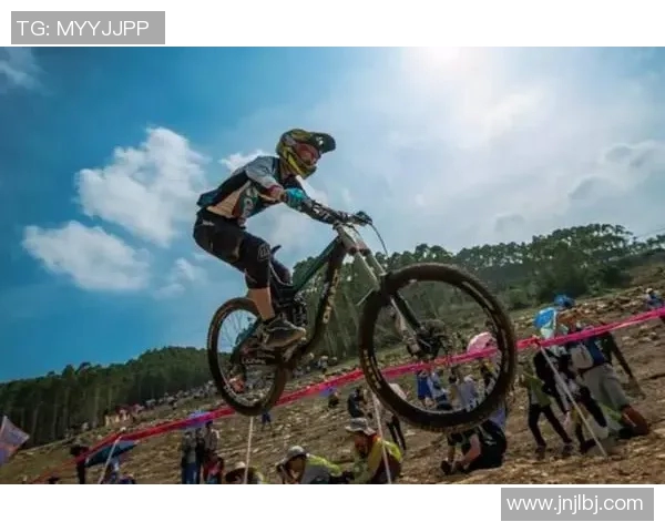 南京极限运动队中路突破的成功与挑战分析