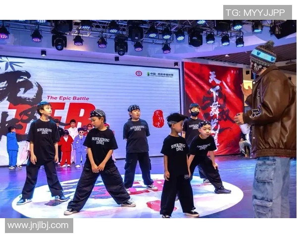 全国街舞大赛点评深圳街舞队精彩表现与未来发展潜力分析